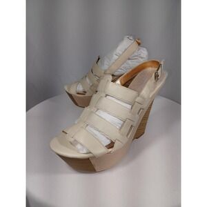 BCBG Generation Shoes Womens Size 8M BG-Camilah Wedge Sandals‎ New